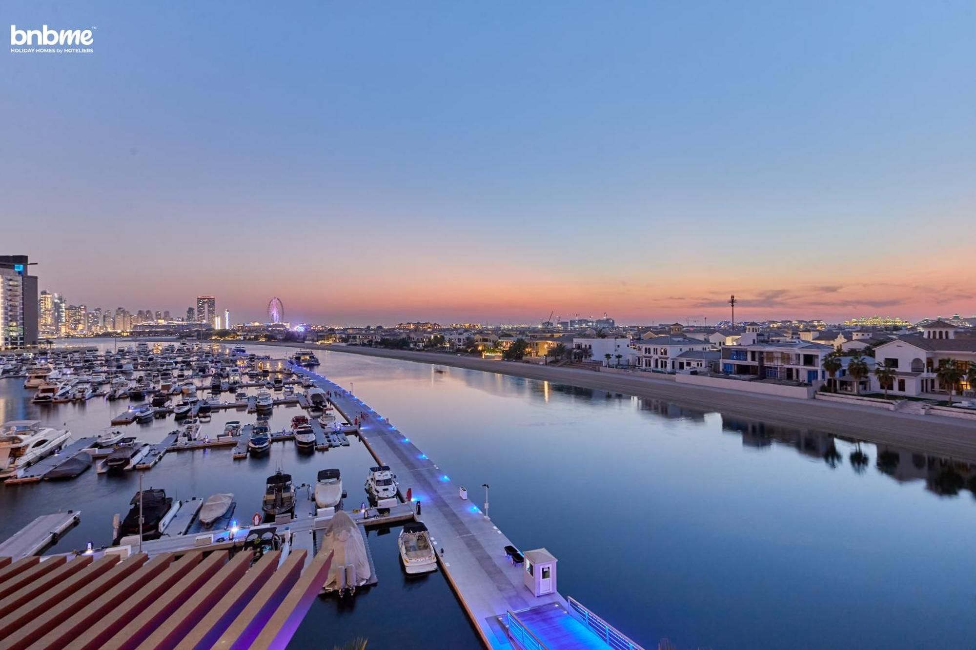 Bnbmehomes - Palm Views Appartamento Dubai